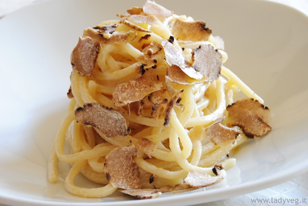 pasta vegan al tartufo