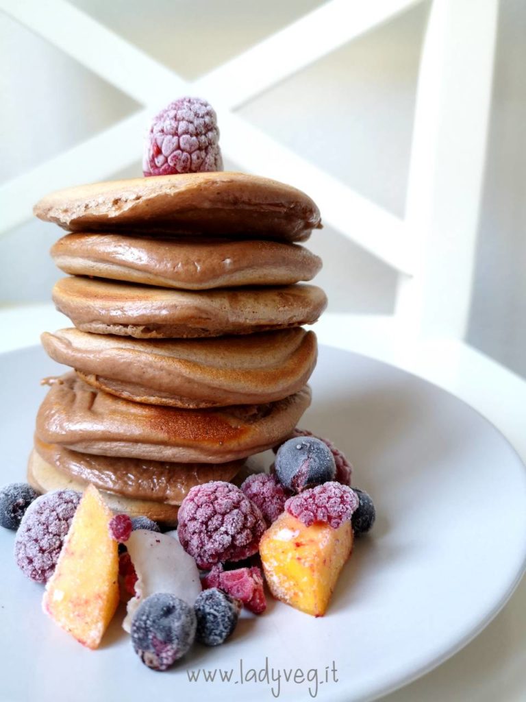 Pancake vegani con proteine in polvere